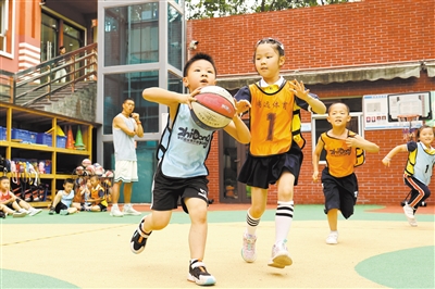 重庆市沙坪坝区桥北幼儿园快乐篮球伴成长